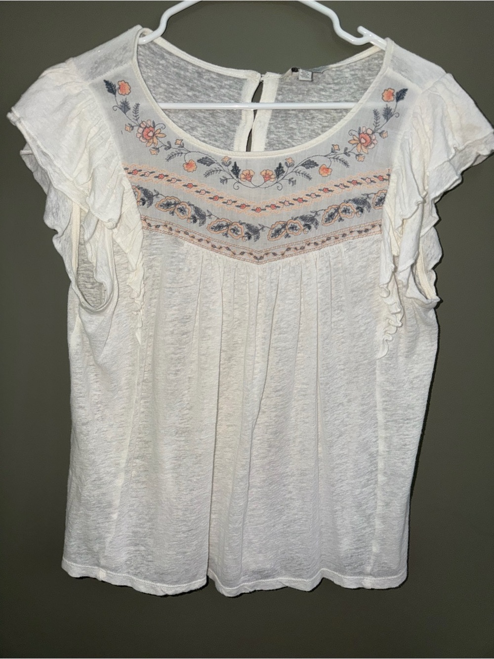 Lucky Brand White Embroidered Ruffle Sleeve Women's Top sz Large EUC